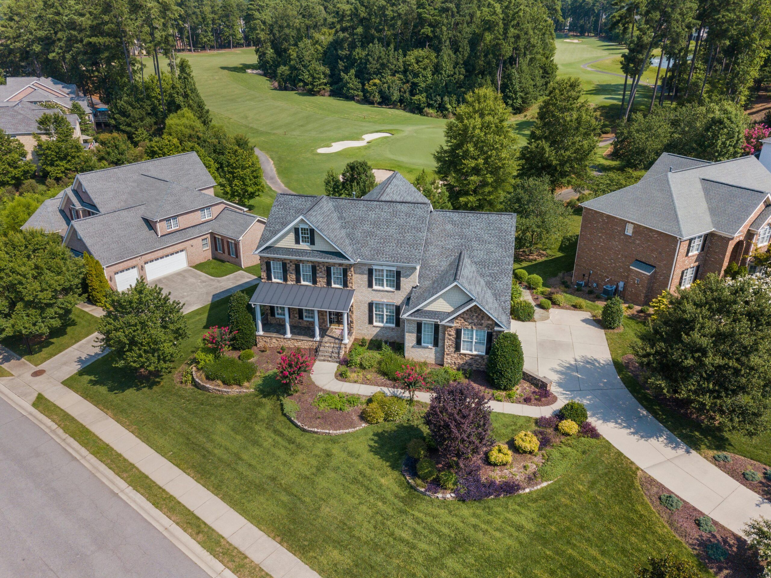 Free, fast, and accurate square footage estimates for roofs, interiors, and exteriors. Save time and get reliable guidance with XMATE AreaCheck™ service.
