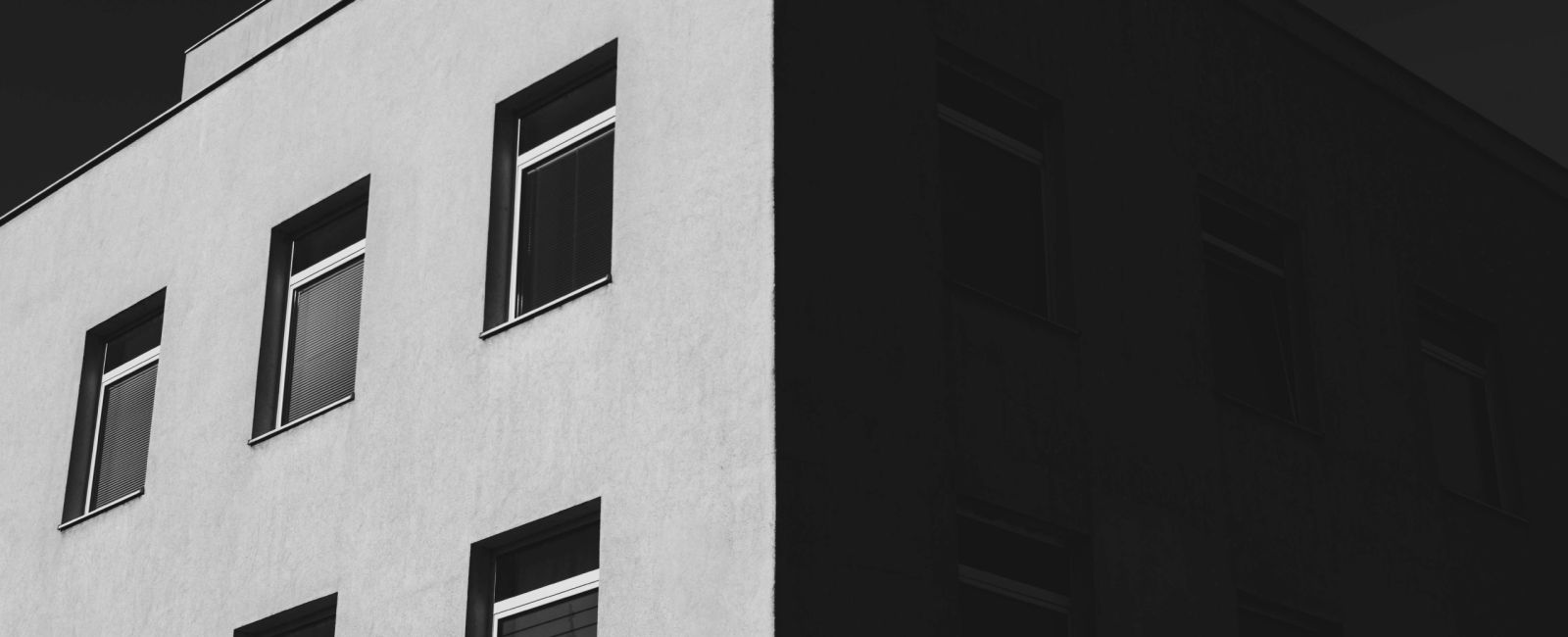 High-precision Xactimate sketch of a U.S. home for reconstruction and insurance claims.